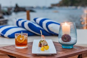 L'aperitivo sul mare Isola d'Ischia